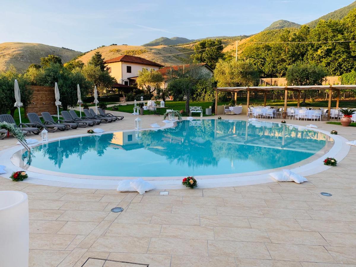 Agriturismo Il Castagneto Падула Екстериор снимка