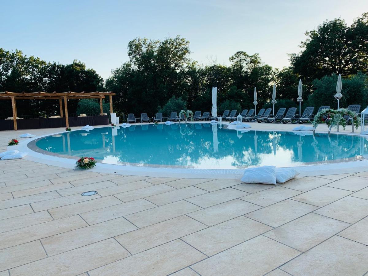 Agriturismo Il Castagneto Падула Екстериор снимка