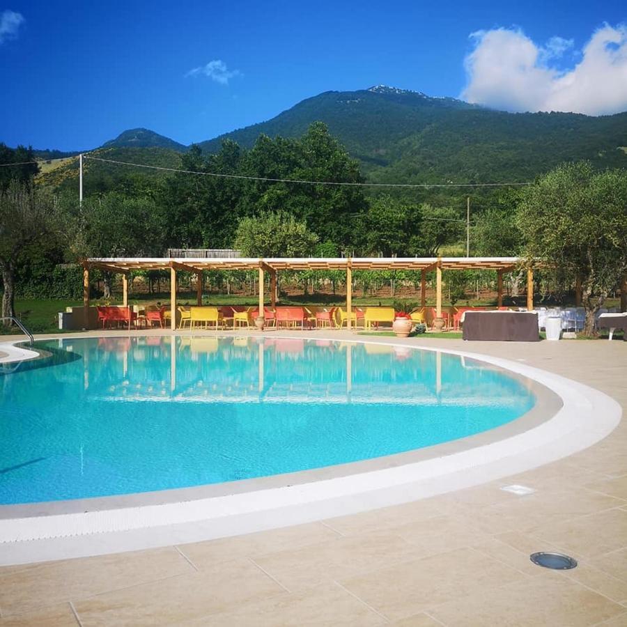 Agriturismo Il Castagneto Падула Екстериор снимка