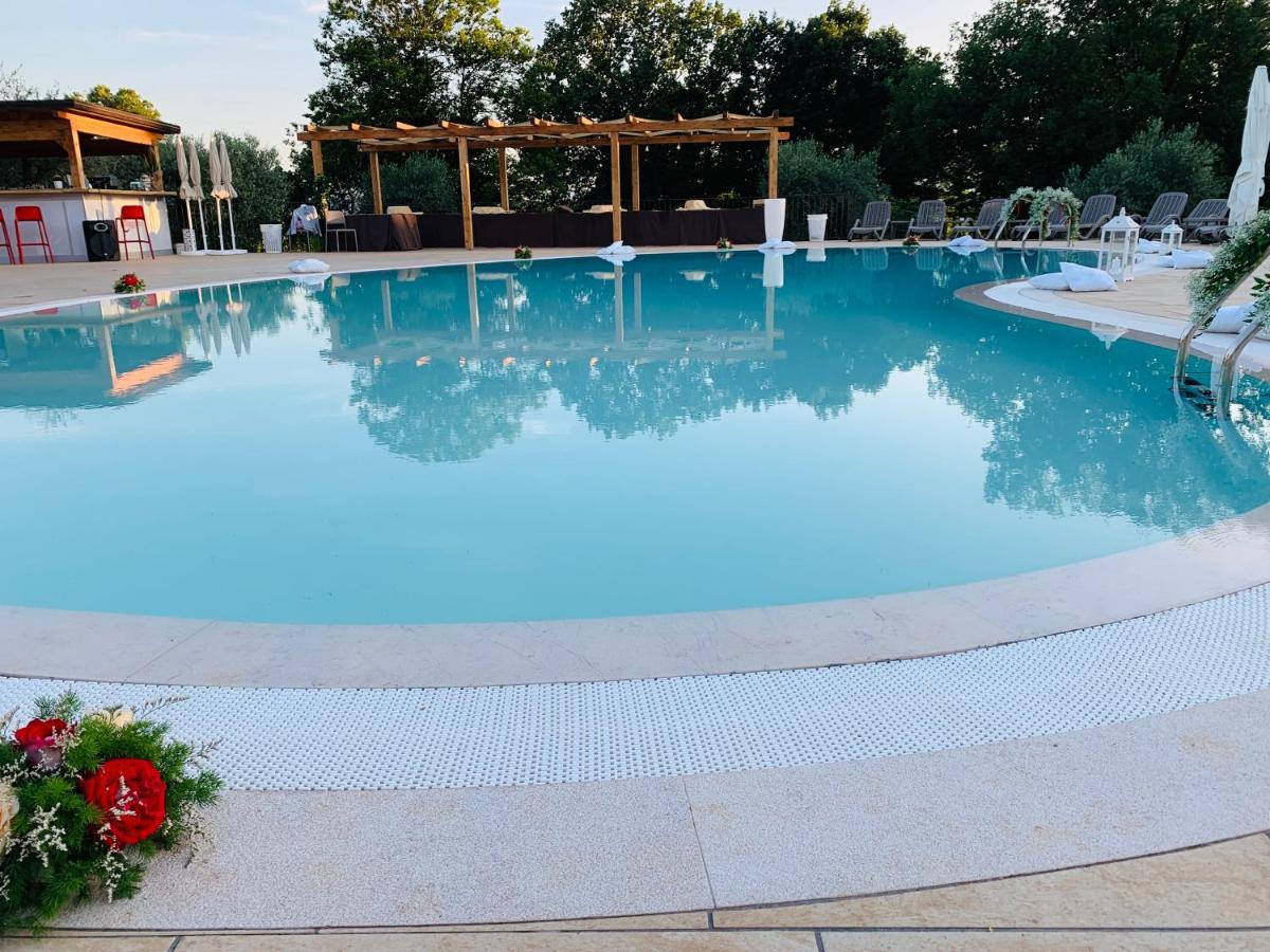 Agriturismo Il Castagneto Падула Екстериор снимка