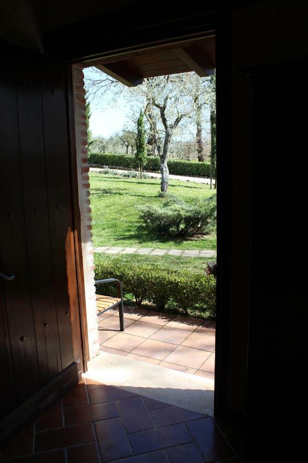Agriturismo Il Castagneto Падула Екстериор снимка